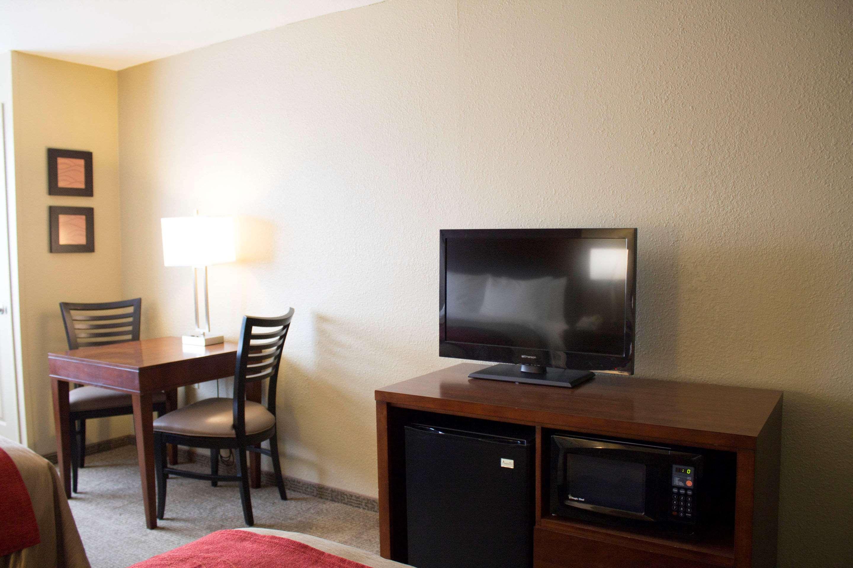 Comfort Inn River'S Edge Huron Dış mekan fotoğraf