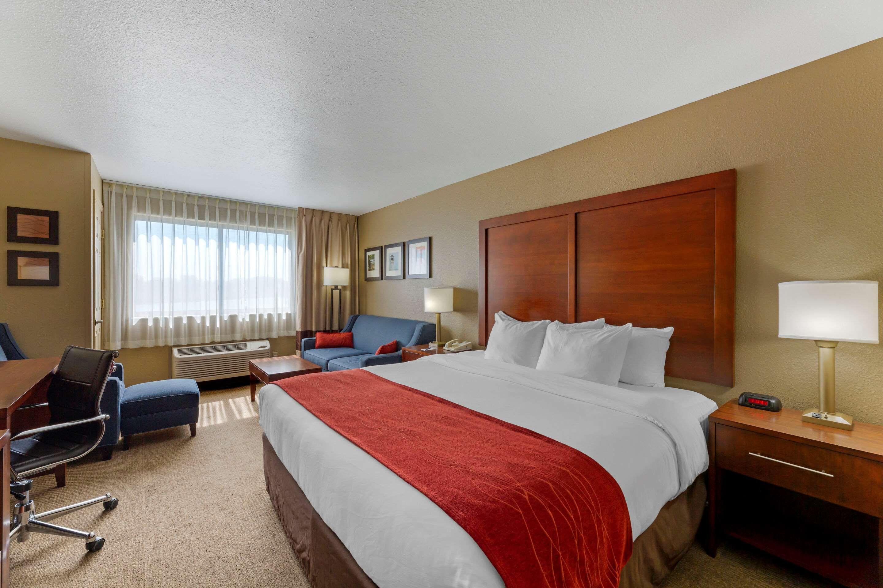 Comfort Inn River'S Edge Huron Dış mekan fotoğraf